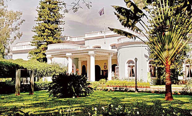 Bangalore Club was issued CL4 in 1999, before which it used to serve alcohol under the CL9 -licence for bar & restaurant Bangalore Club was issued CL4 in 1999, before which it used to serve alcohol under the CL9 -licence for bar & restaurant